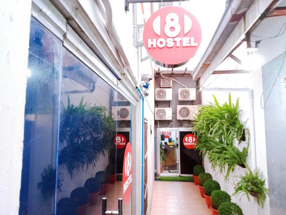 8Hostel Manila Luaran gambar