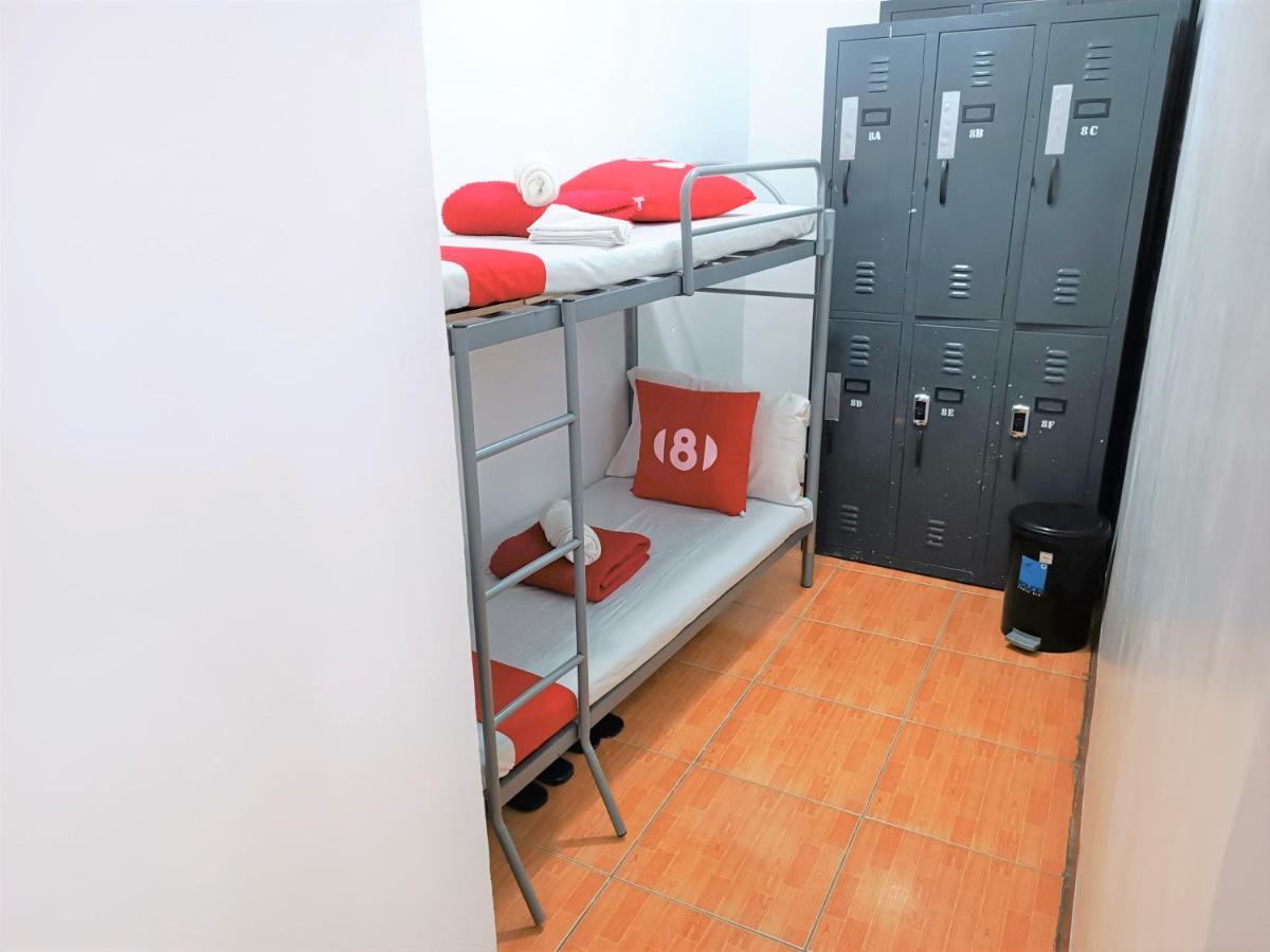 8Hostel Manila Luaran gambar