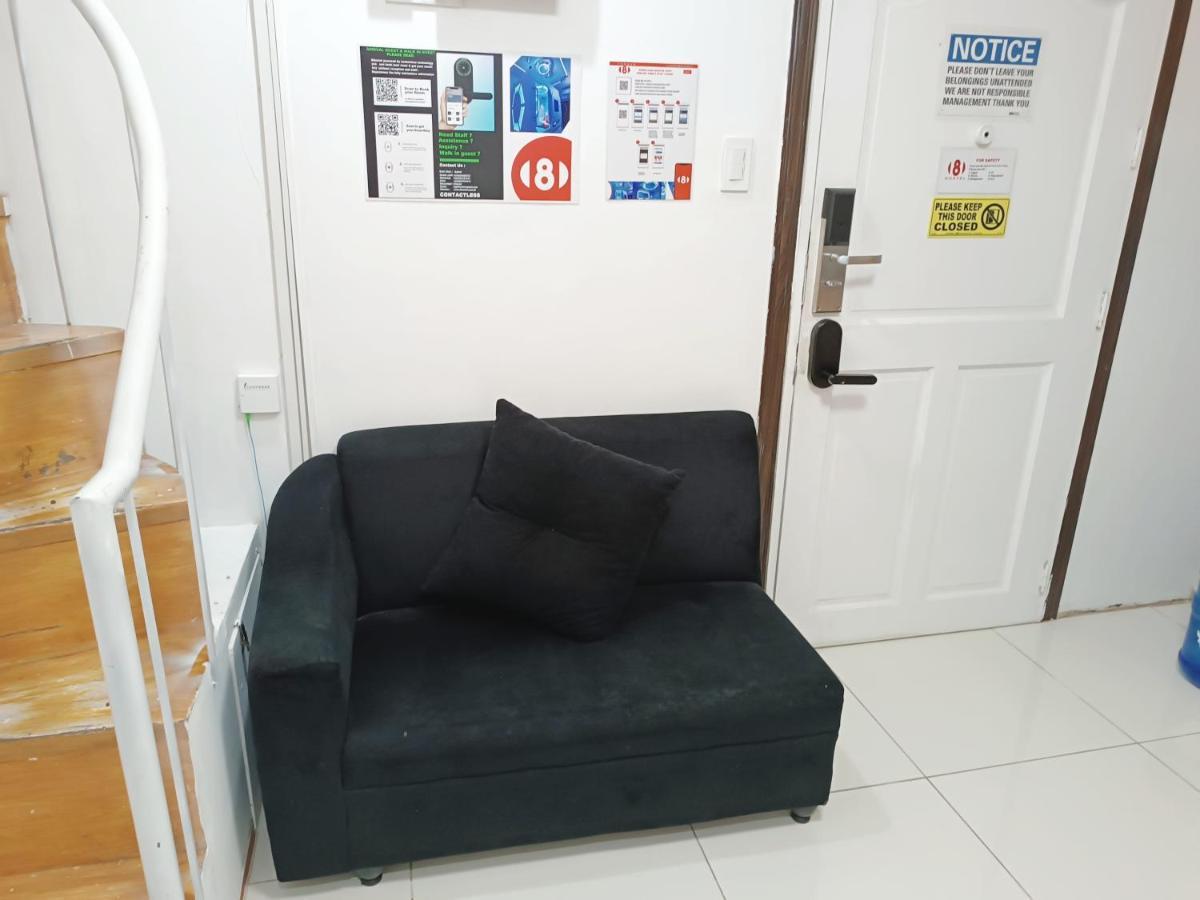 8Hostel Manila Luaran gambar