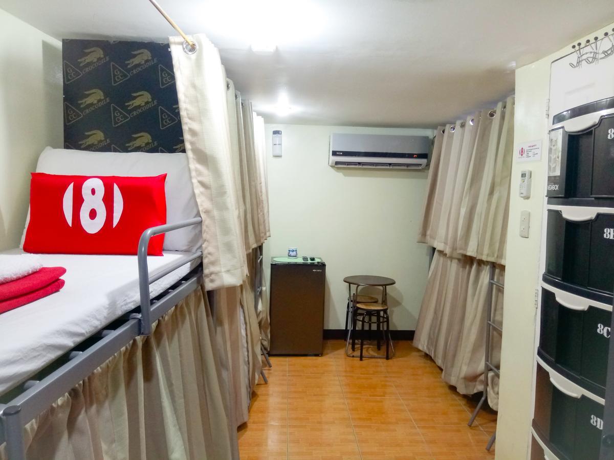8Hostel Manila Luaran gambar