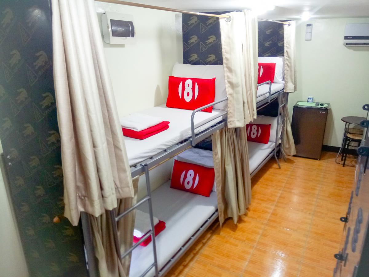8Hostel Manila Luaran gambar